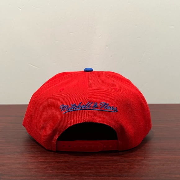 Mitchell & Ness, SnapBack Hat, Philadelphia 76ers - Picture 3 of 8